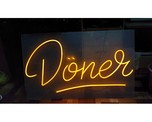 Неоновая вывеска Doner (1000х600)