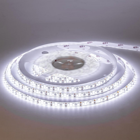 Купить Лента светодиодная белая 12V MOTOKO smd2835 120LED/m IP65, 1м